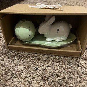 Rae Dunn Easter salt and pepper shakers